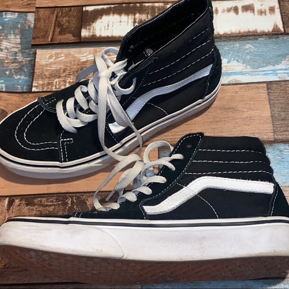 Vans, Black On White, High Tops, EUC, Womens 6.5